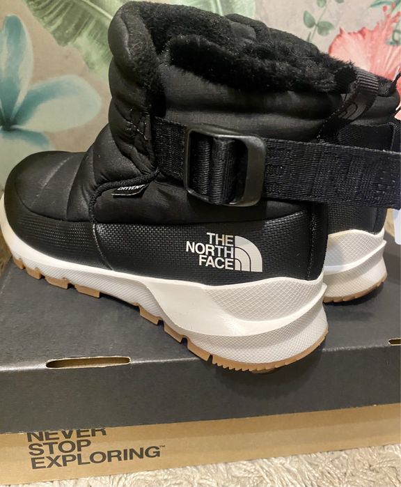 Зимові нові ботинки The North Face 36 розмір
