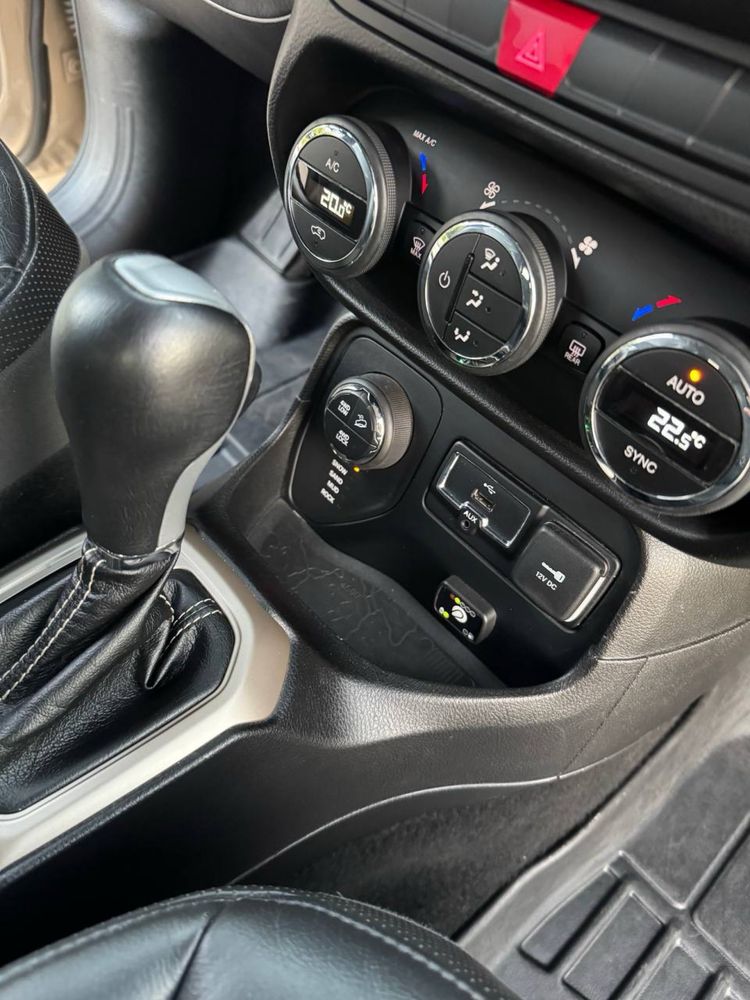 Jeep Renegade Desert Hawk 2.4L 4x4