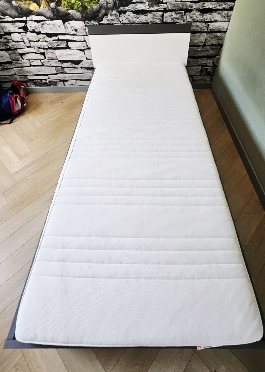 Łóżko z ramą i materac ikea matrand 90x200cm