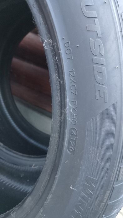 Шини Hankook Winter I*Cept Evo2 W320A SUV 285/45 R21 113V AO Детальніш