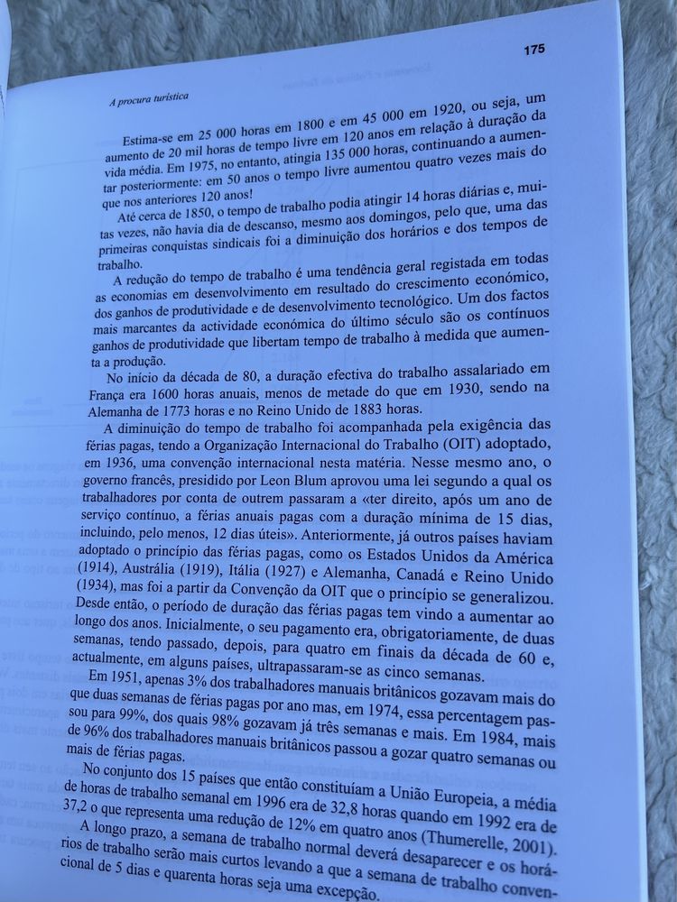 Economia e política do Turismo