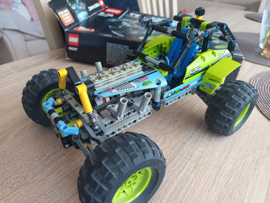 LEGO Technic 42037 - komplet