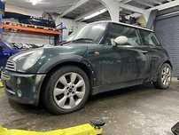 BMW Mini (R50,R53) PARA PEÇAS