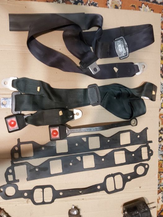 Ремень безопасности. Переключатель фар, дворники (Москвич)