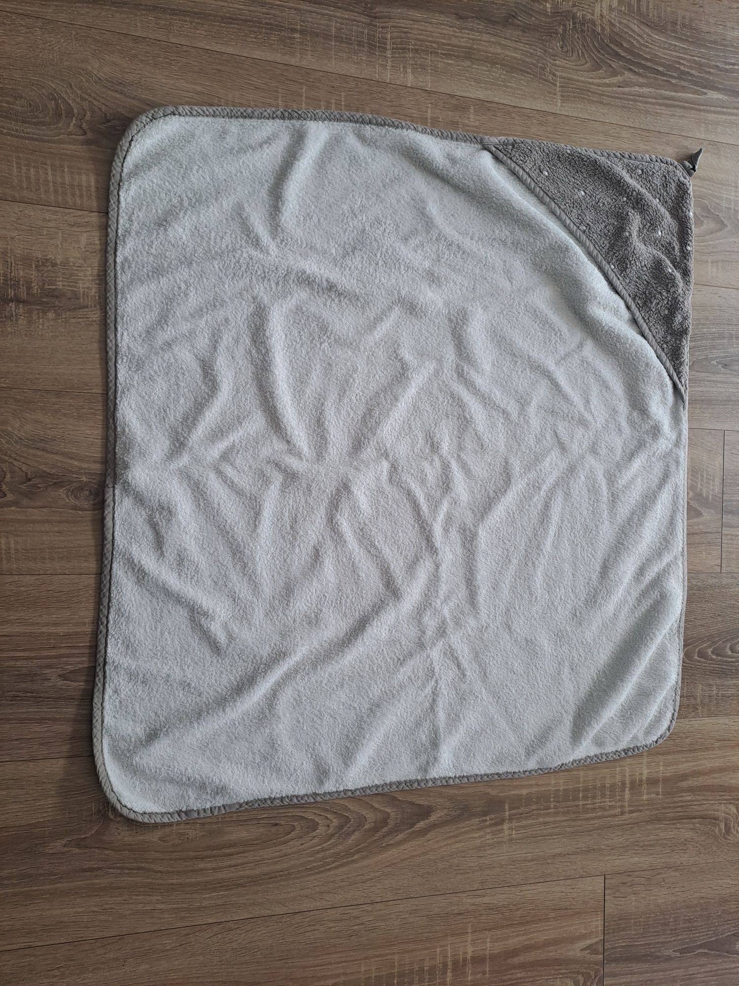 Ręcznik z kapturem 75x75