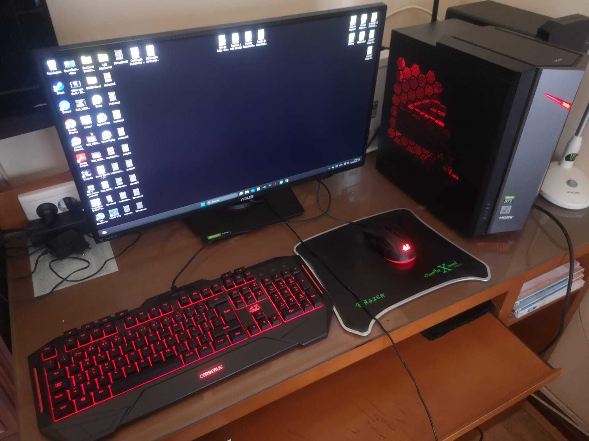 Setup Gaming [PC + Monitor)