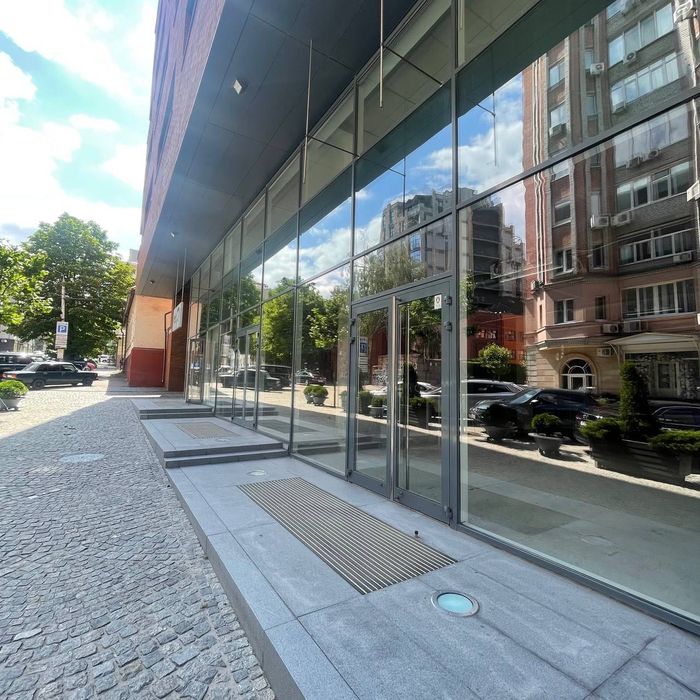 Аренда Помещения 77м2  Офис Клиника Бутик Кафе Барбершоп