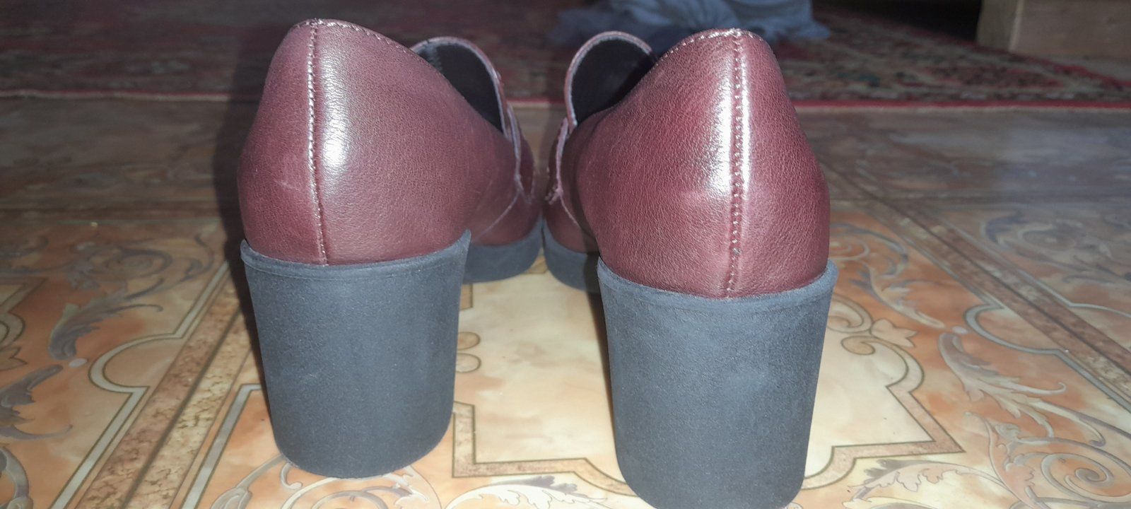 Для проблемных ног женские туфли лоферы