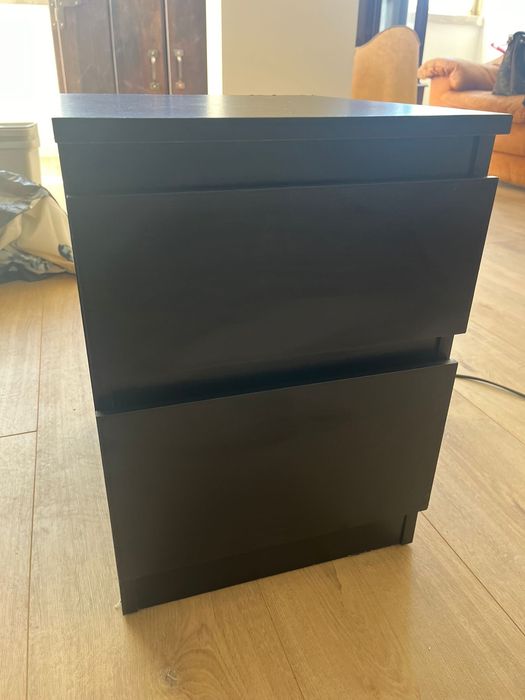 Mesa de cabeceira ikea