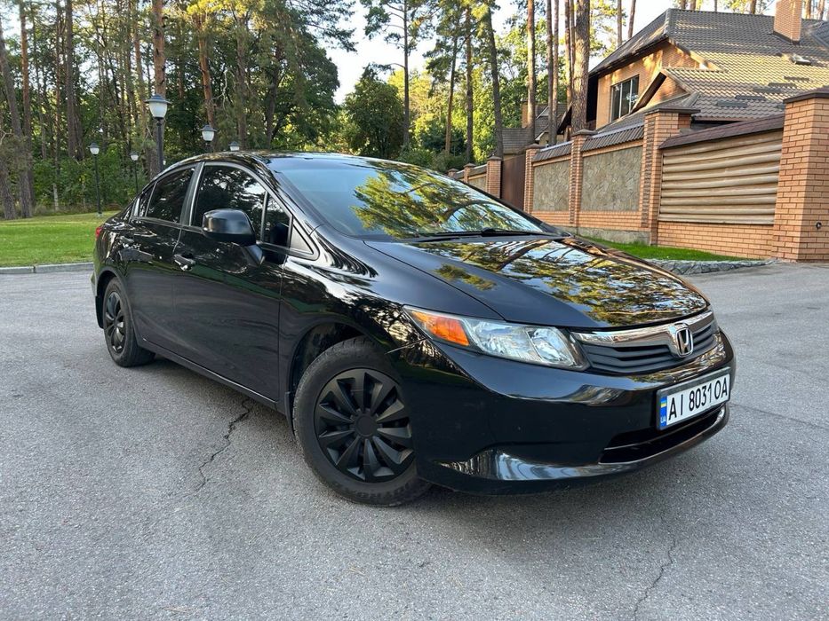 Honda Civic ІХ 2011р 1.8 бензин