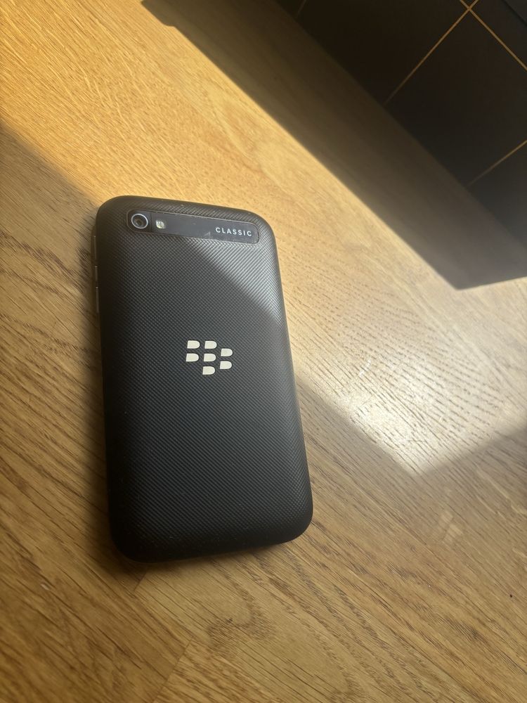 Blackberry Q20 Classic