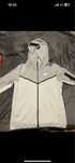 Casaco Nike Tech Fleece