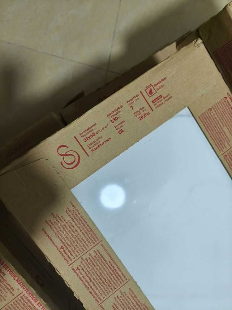 Revestimento cerâmico 31x60 Branco (Novo - Na caixa lacrado)