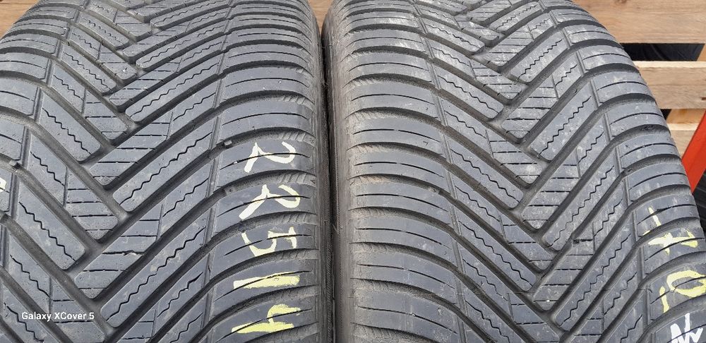 Opony Wielosezonowe 225÷45÷18÷.HANKOOK.250 zł szt.Adres-ZALESIANY 33 A