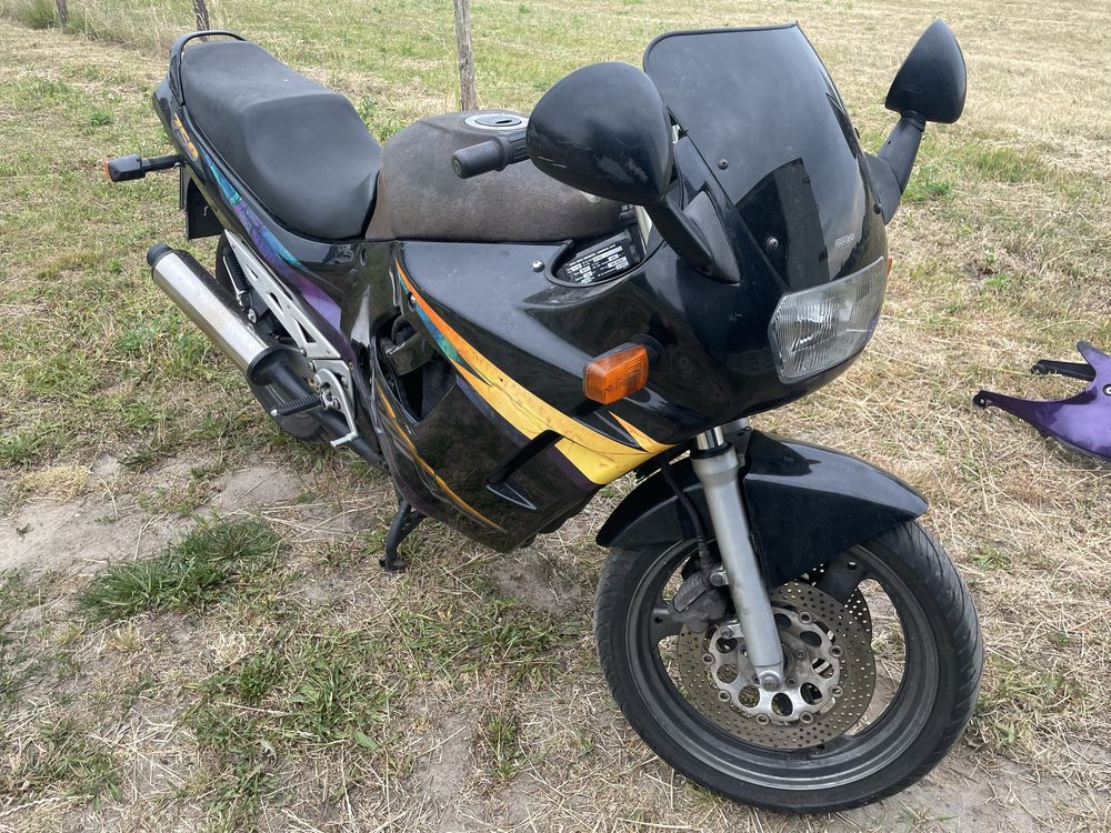 Suzuki GSX 750F z niemiec