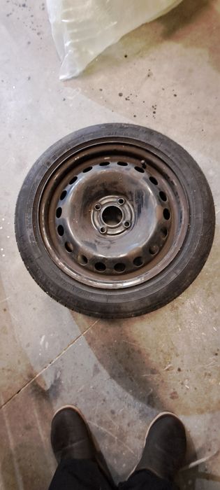Jante 15 com peneu incluido