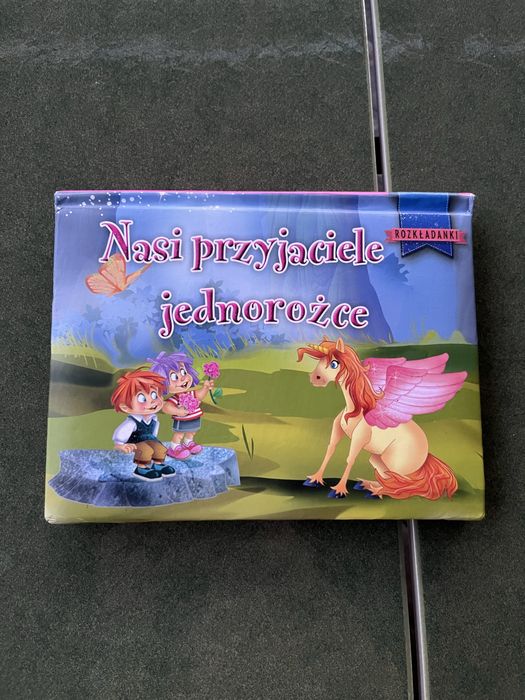 Książka Nasi przyjaciele jednorożce