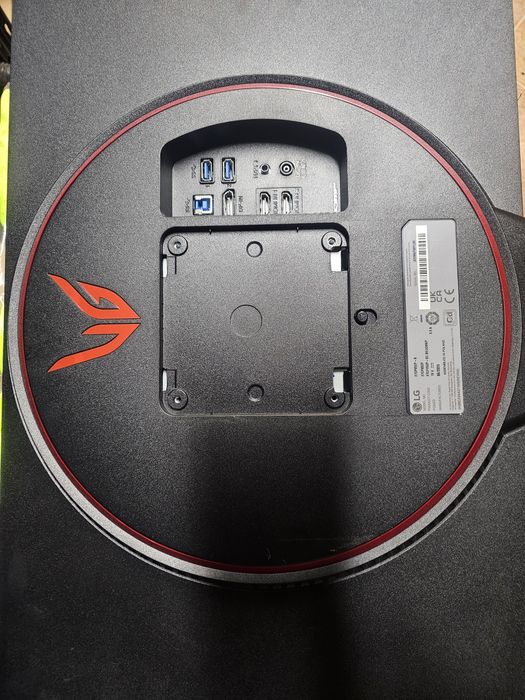 Monitor - 2 monitory 27 cali - LG 27GP850P-B oraz LG 27GN750-B