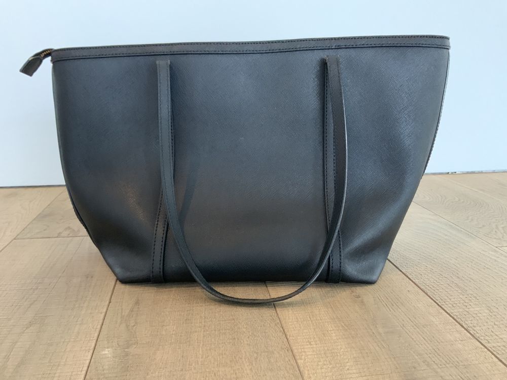 Torebka DKNY typu shopper