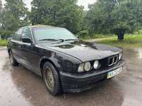Продам Bmw E34 на ходу в Харькове