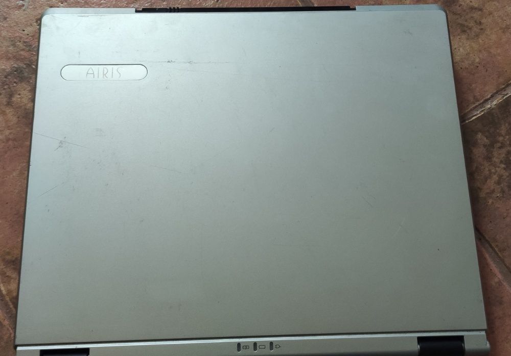 Peças Portátil Airis N990