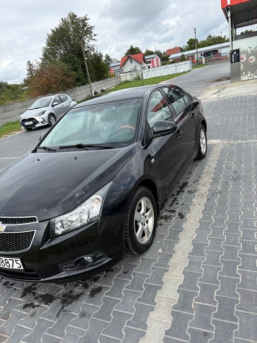 Chevrolet Cruze Chevrolet Cruze LS 1.8 benzyna 2011 rok