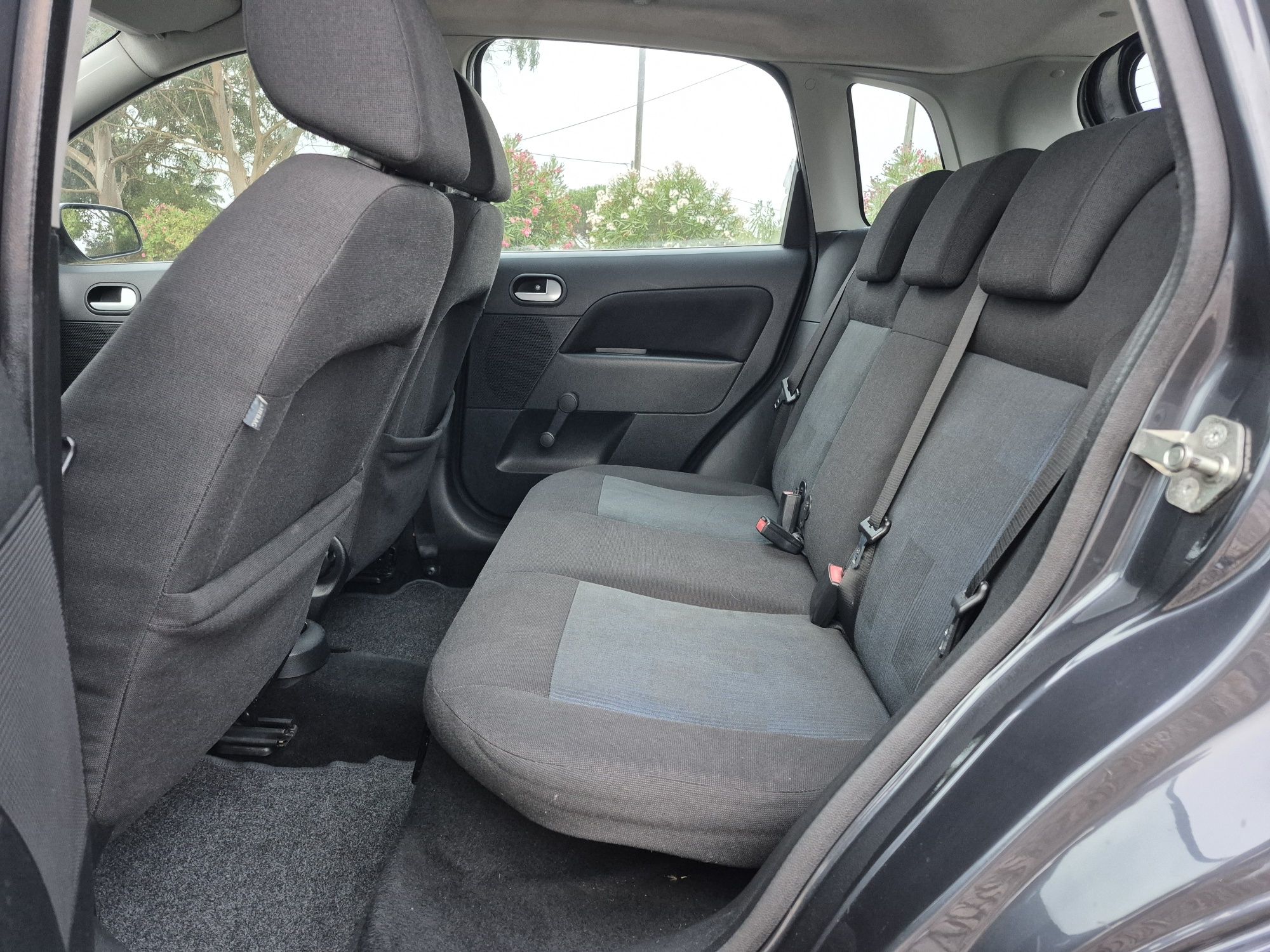 Ford Fiesta - 80.000KM | GARANTIA