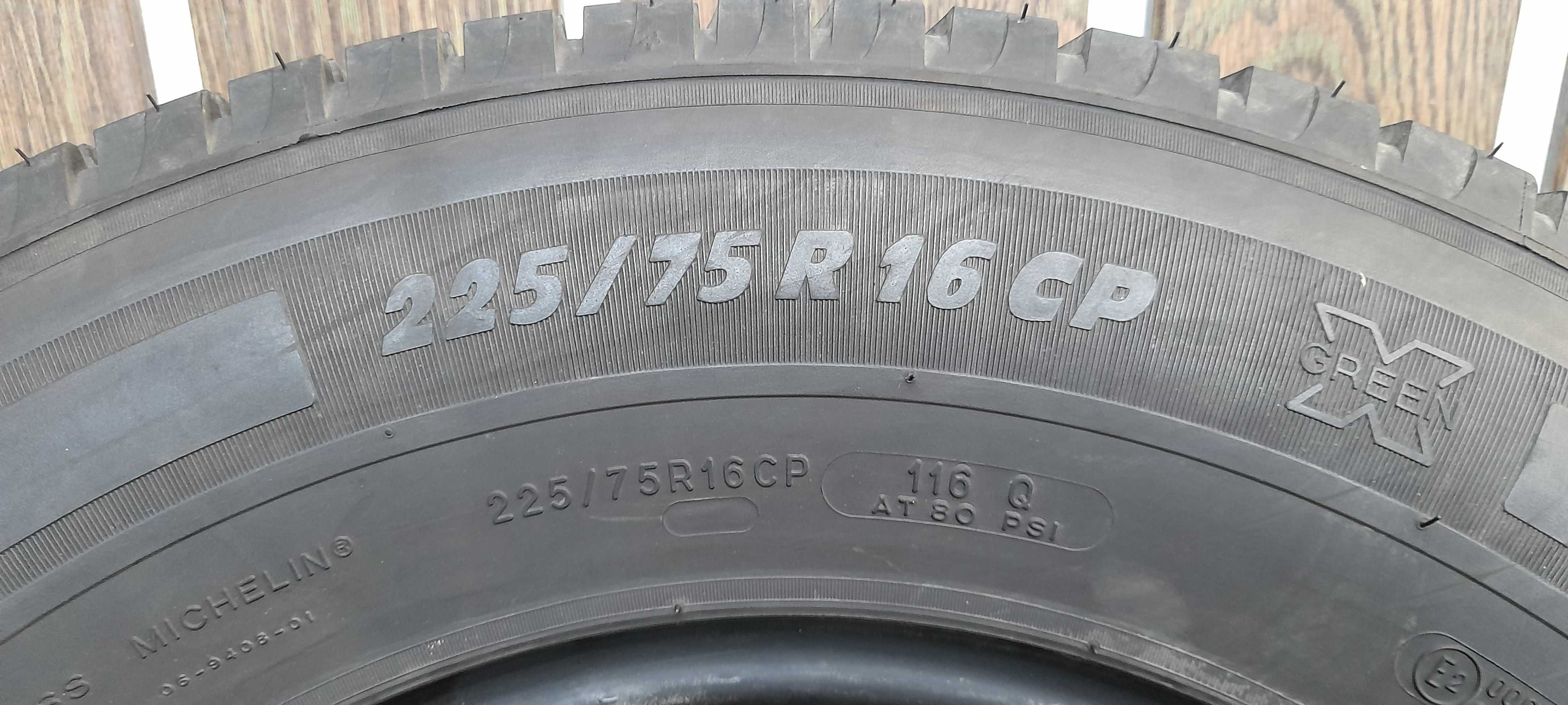 Opony letnie Michelin  225/75 R16C P  116Q  Agilis Camping