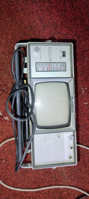 Tv i Radio odbiornik Retro.