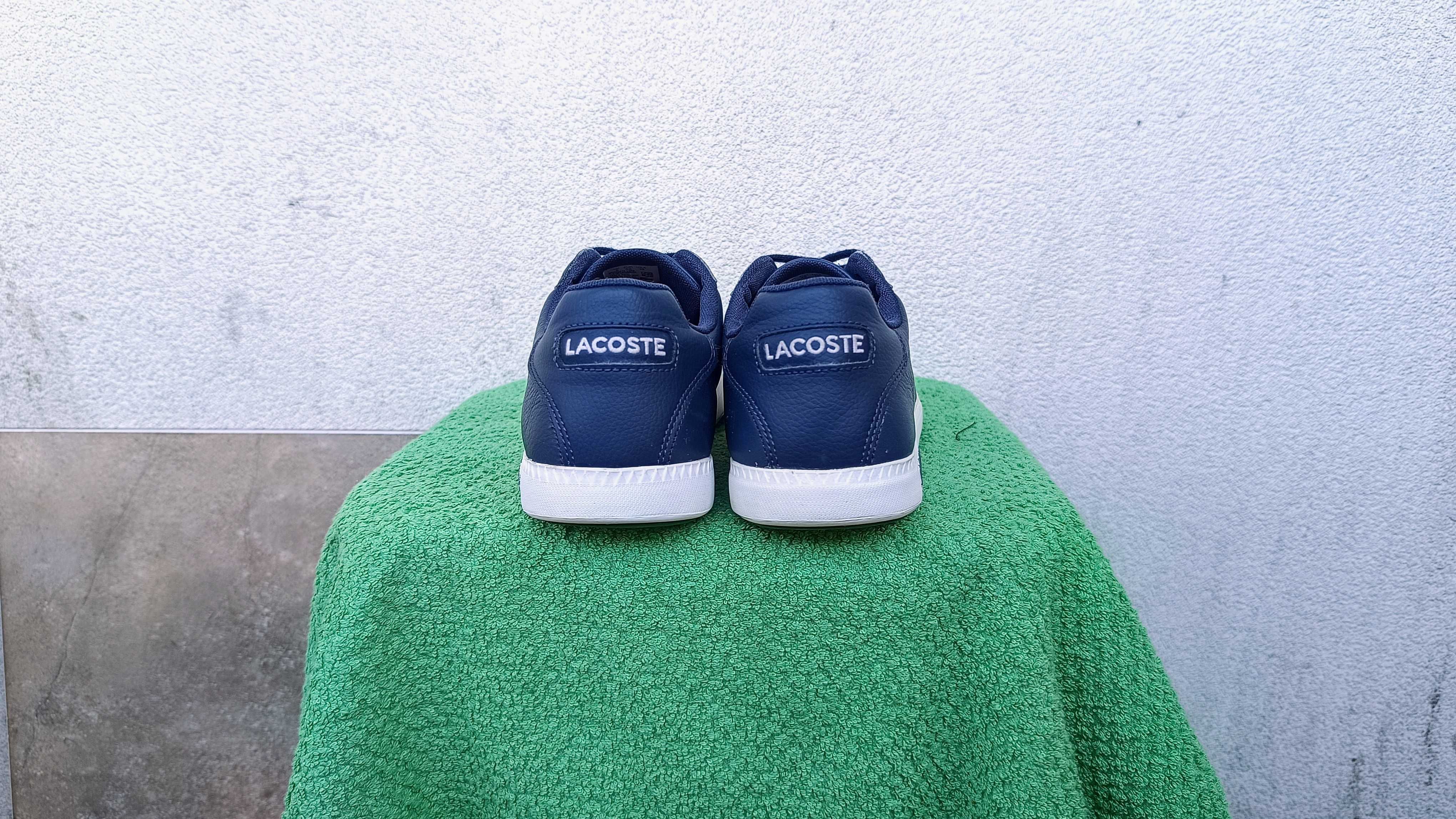 LACOSTE GRADUATE LCR3 r.43 skóra stan bardzo dobry