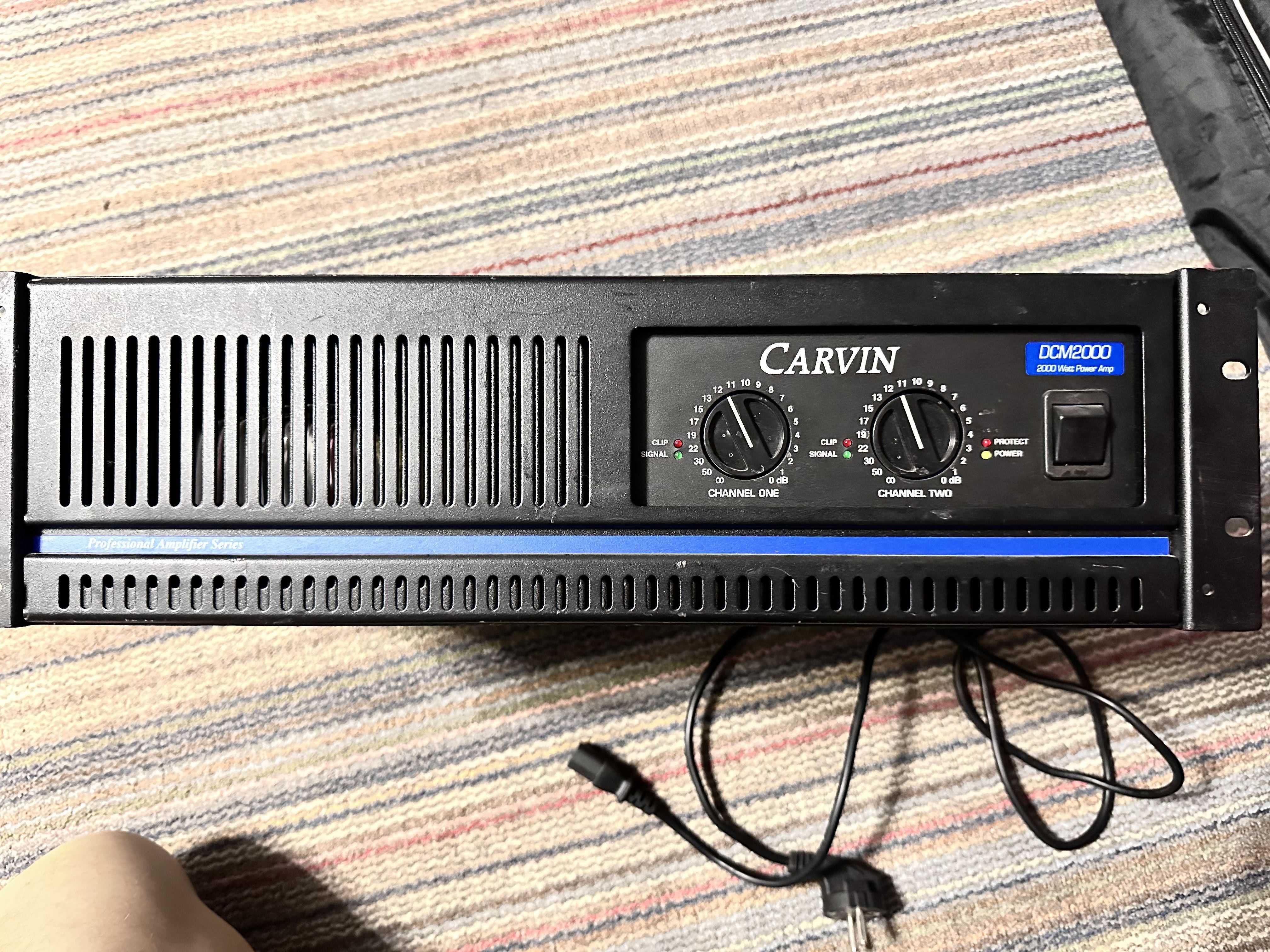 Концернтний підсилювач Carvin DCM2000