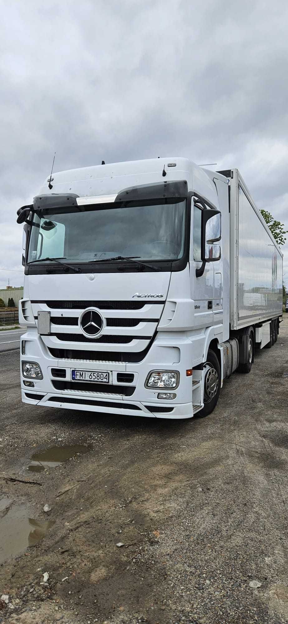 Mercedes- Benz Actros 1844