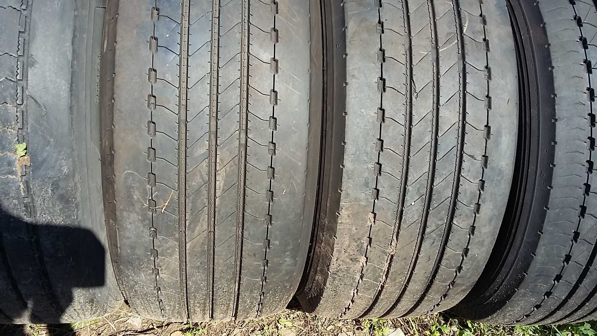 opony Goodyear KMAX S 355/50R22,5 bieżnika 95%