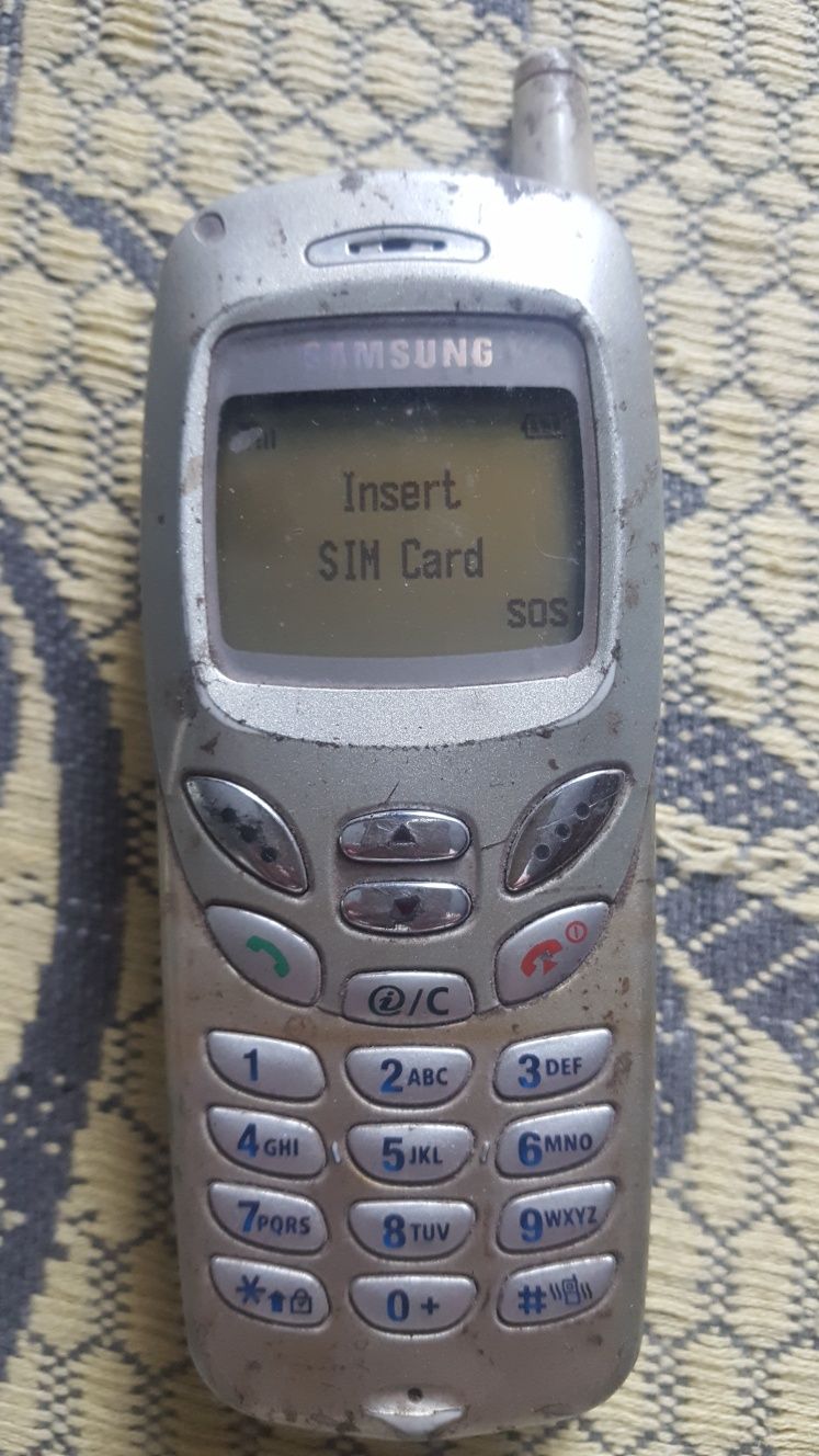 Телефон Самсунг SGH-R210S