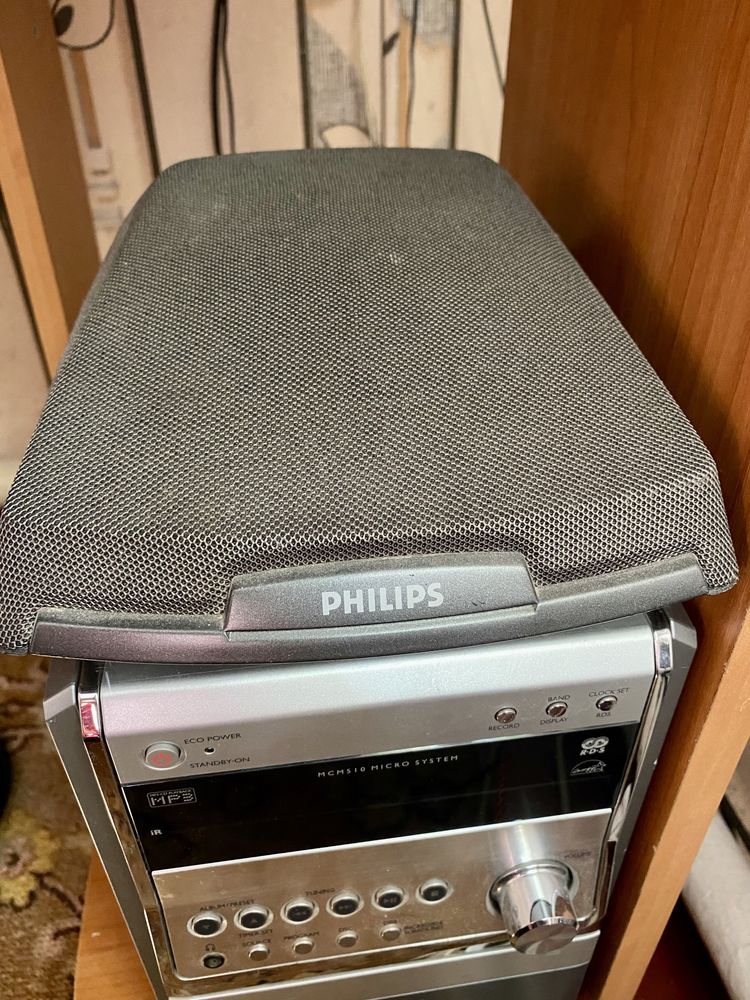 Продам Музыкальный центр Philips