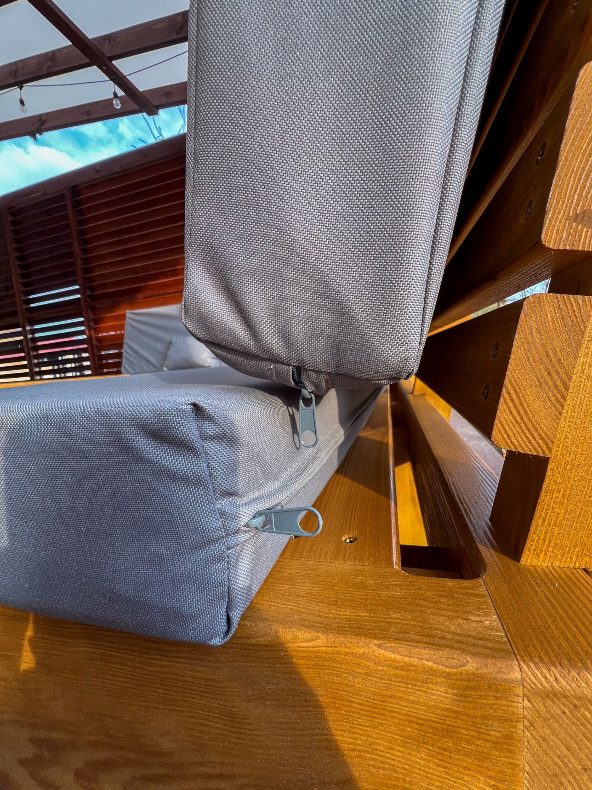 Narożnik ogrodowy zestaw sofa stolik kawowy ława drewno drewniany