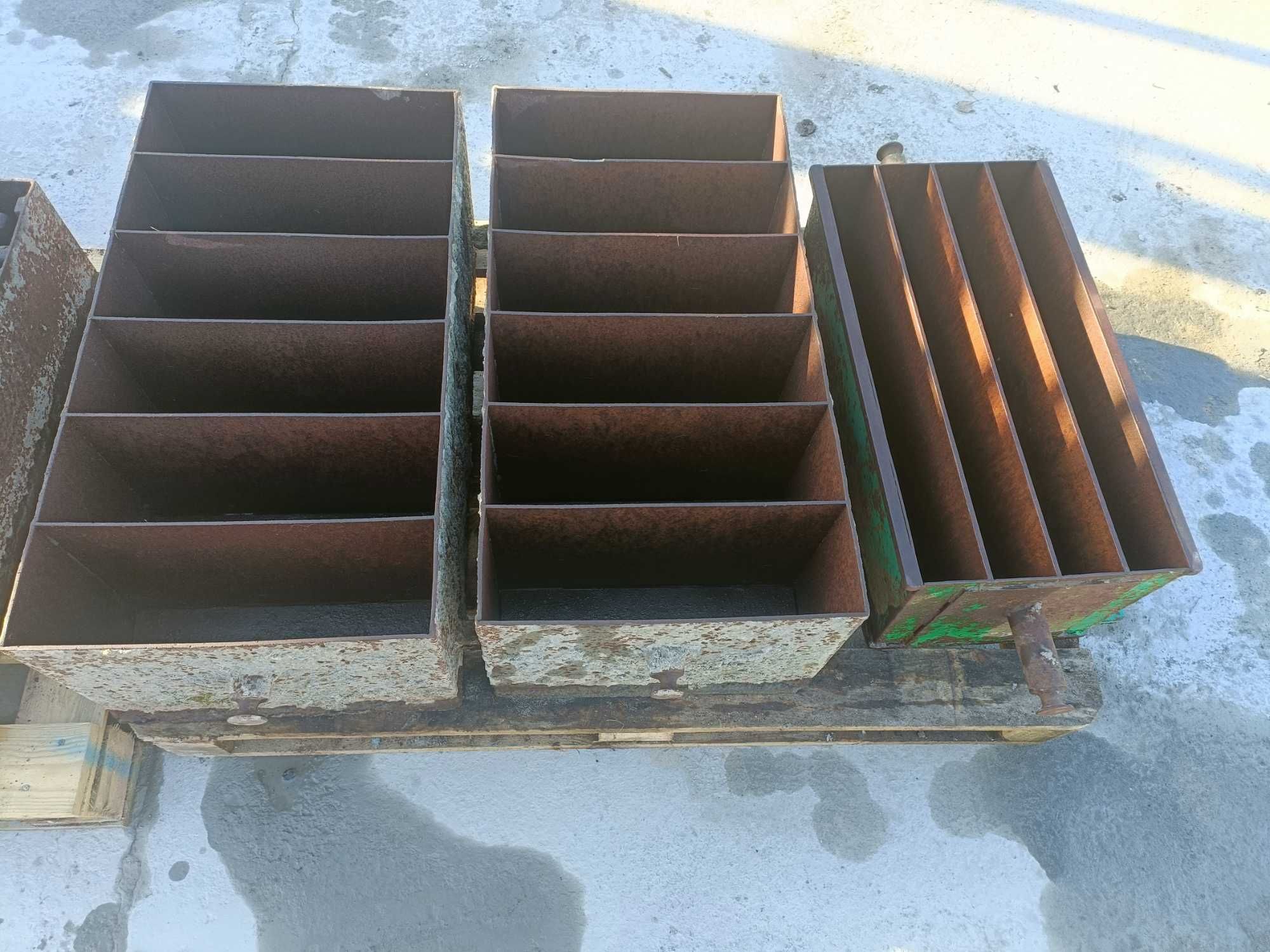 Pustaczarka ręczna do produkcji bloczków, pustak beton Formy, wibrator
