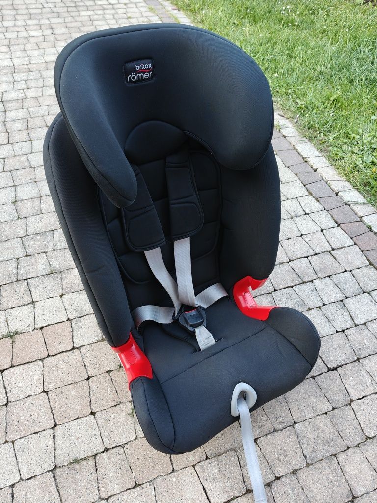Fotelik Britax Romer Advansafix III 9-36
