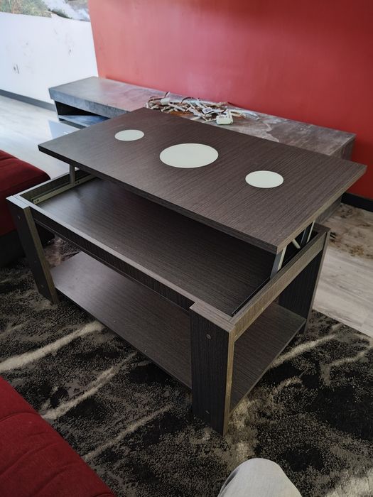 Mesa de centro com arrumação