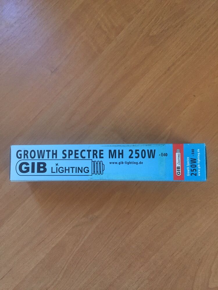 Лампа GIB Lighting Growth Spectre MH 250w у пів ціни нова.