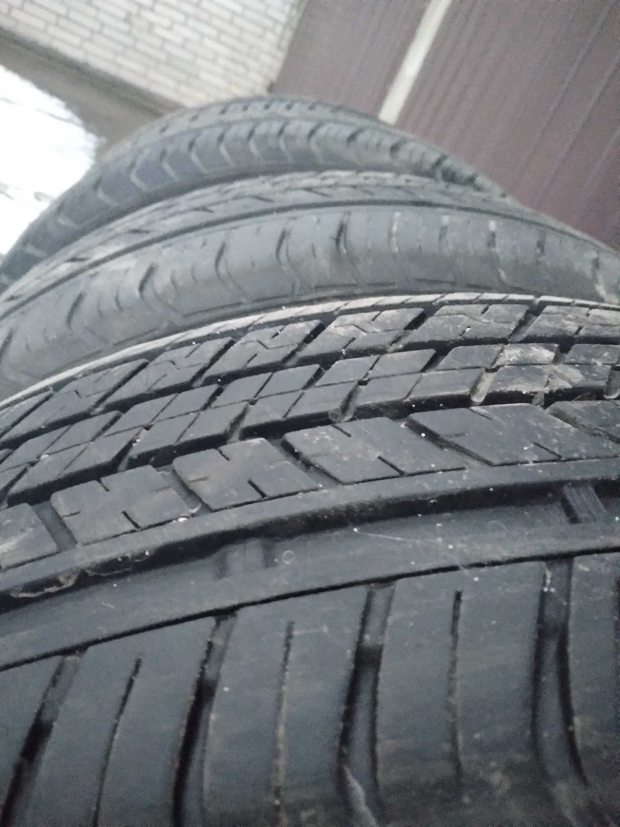 Opony Dunlop Grandtrek 30 ST 225/60r-18 M+S Całoroczne ,SUV CR-V,RAV-4