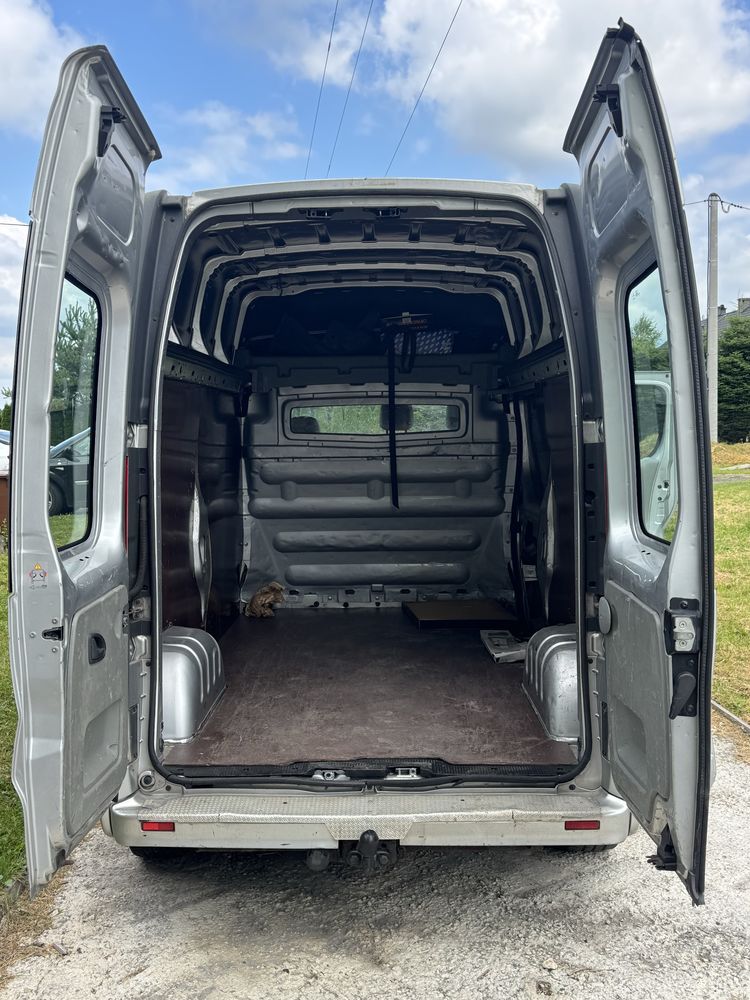 Opel vivaro L2 H2 1.9CDTI 115KM Klima super stan!