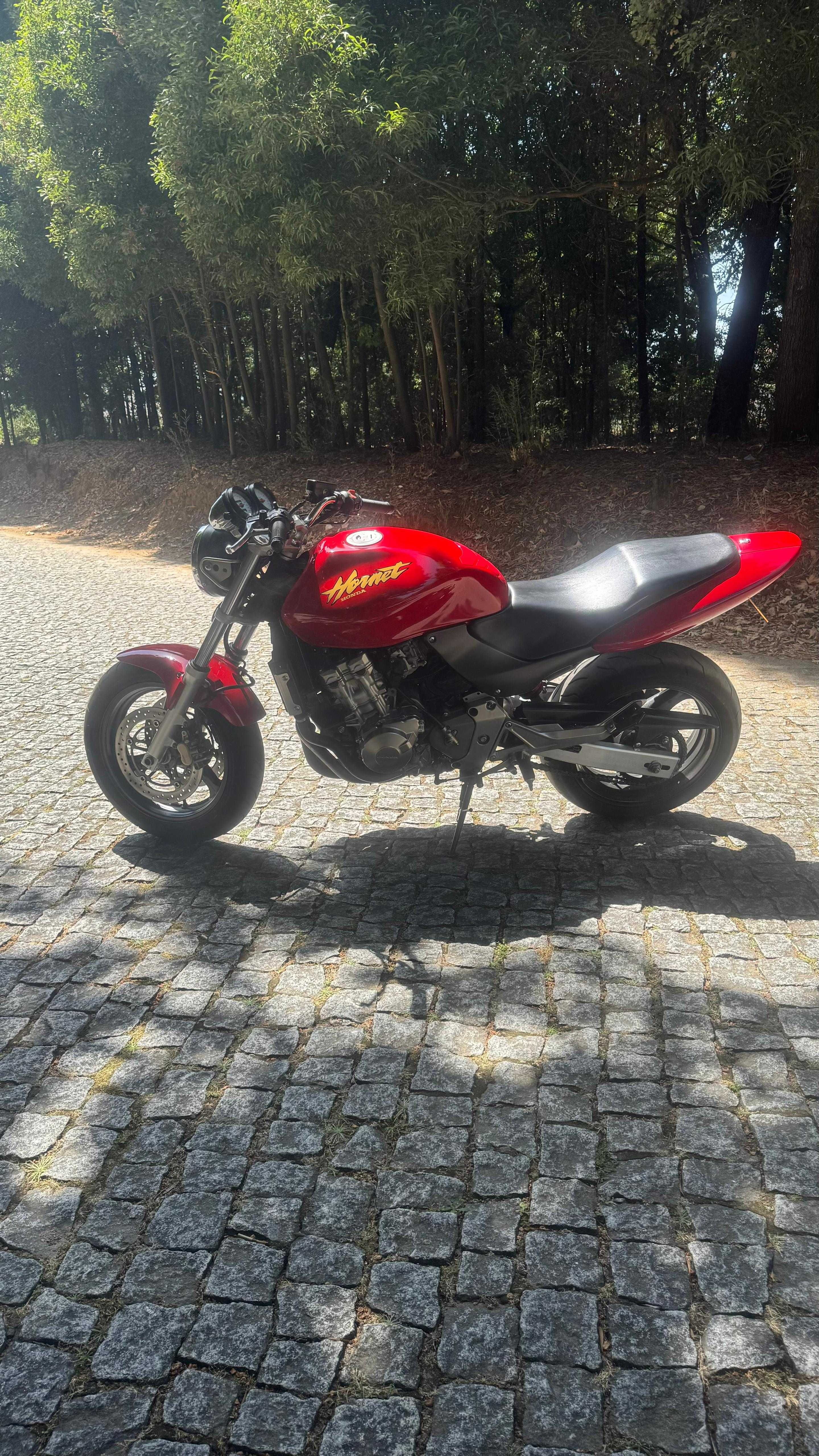 Hornet 600 '98 - Material de origem 69 KW