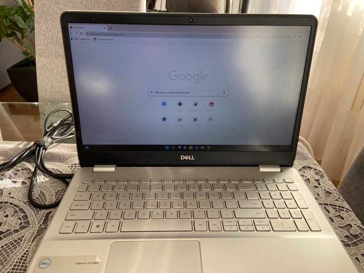 Laptop Dell Inspiron 5584