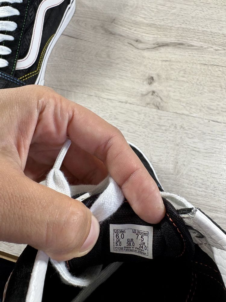 Vans жіночі кеди замша