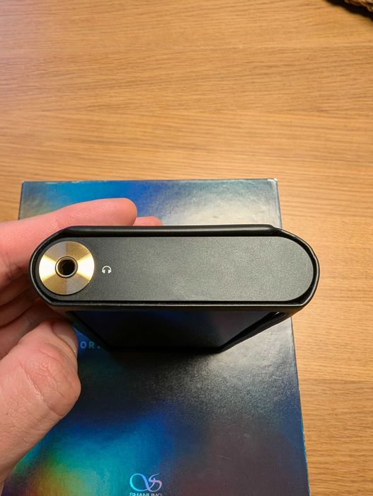 Hi-Fi DAP Shanling M8 (2 x AKM AK4499EQ) | iBasso FiiO Cayin Astell AK