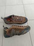 Vendo Merrell Intercept novas, tamanho 43