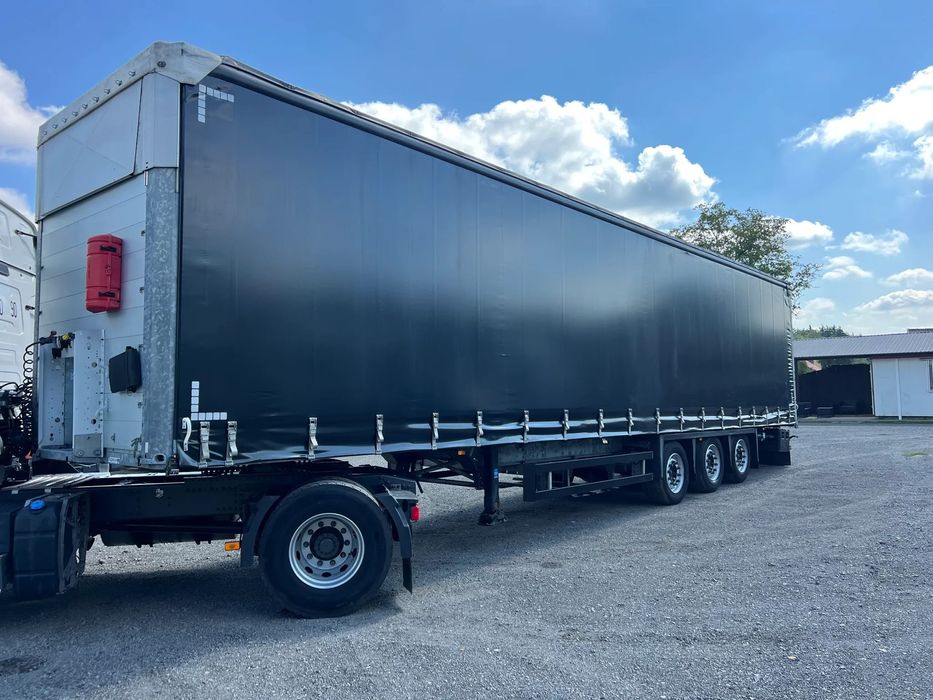 Schmitz Cargobull VARIOS/MULDA 7m  Sprowadzona z Francji.