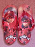 Śliczne czerwone japonki dla dziewczynki Miraculous r.31/18,8cm