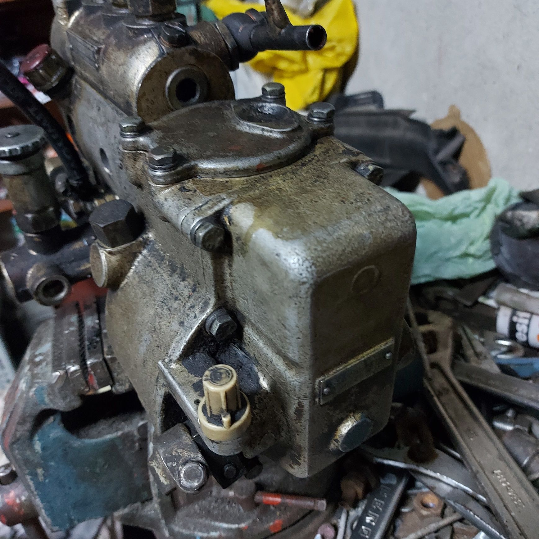 Zetor pompa wtryskowa 4 cylindry